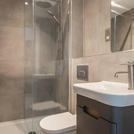 Stayzeni, Ouse Court Smart 2 Bed Flat يورك