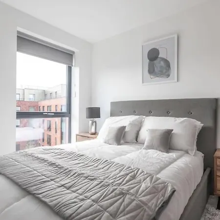 Stayzeni, Ouse Court Smart 2 Bed Flat Appartement York