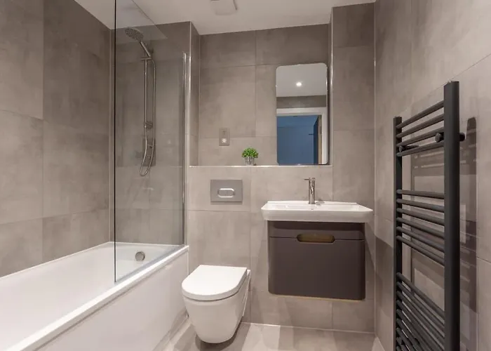 Stayzeni, Ouse Court Smart 2 Bed Flat Apartment