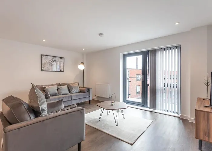 Stayzeni, Ouse Court Smart 2 Bed Flat *